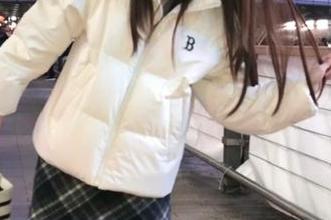 51吃瓜网站新推出的‘尬聊模式’，网址分享更欢乐！