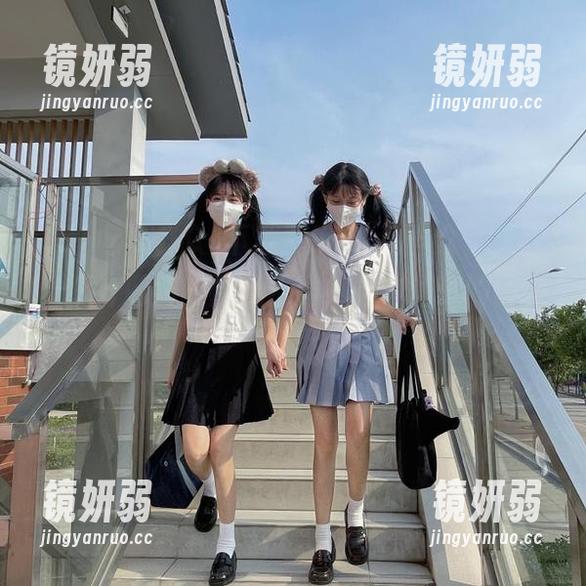 下载“51吃瓜群众”，享受瓜汁四溅的围观乐趣，不容错过的骚操作！