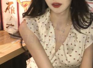 玩着安卓手机，翻到911吃瓜，突然觉得时间过得好快，哈哈。