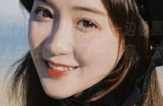 91吃瓜app：一边看黑料一边追剧，人生好像又开了一扇窗，太讽刺了吧！