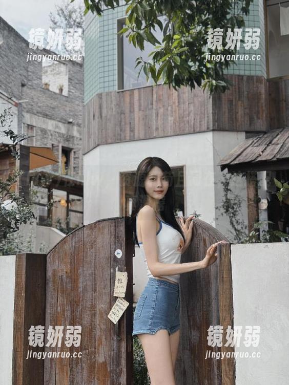 在hlw，资源和苟且同在，这搭配真滑稽