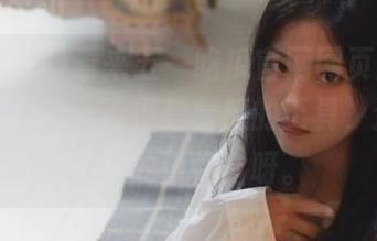 看来五一吃瓜官网网页版的“收藏”功能，不仅是看瓜的工具，还是我潜藏的记忆盒呀。