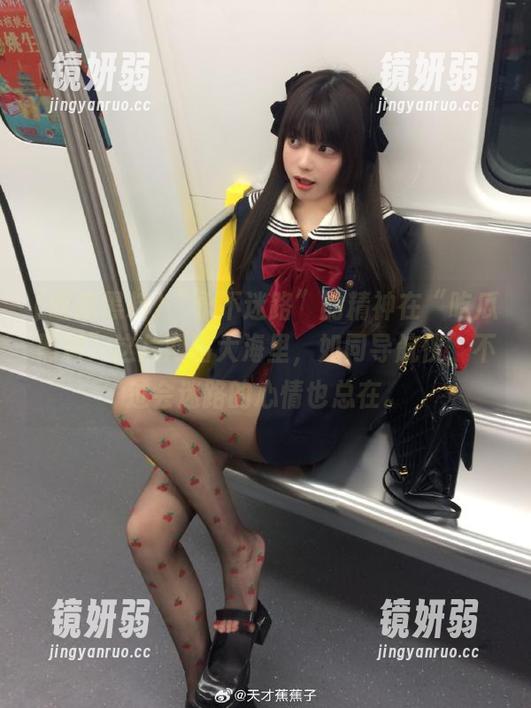 “永不迷路”的精神在“吃瓜黑料”这片网络大海里，如同导航仪，不过会迷路的心情也总在。