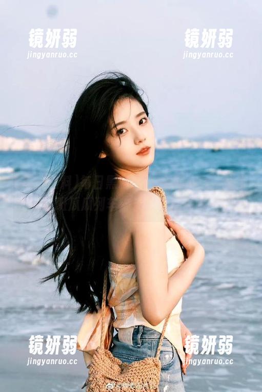 每日黑料51，全网下载，搭上这班瓜瓜列车，未必会后悔哦～