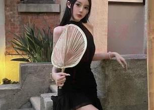 “网红黑料”快来，不下载不敢说我胆小，瓜贼多的群体，不来可惜了！