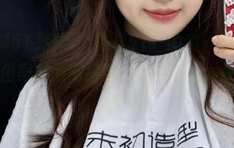 登录“黑料51”的我，心怀期待，但黑料倒不撞见，只见一群人在谈恋爱…