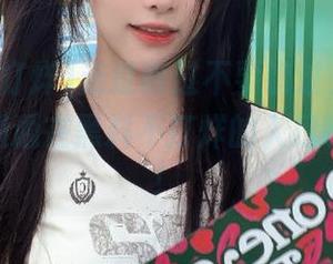 走过路过不要错过，今日吃瓜事件通通在黑料不打烊的入口等你来撩！