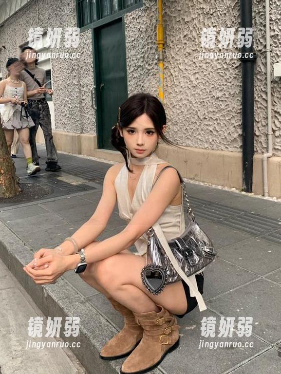 点开“zztt09黑料不打烊”的链接，一场关于八卦的狂欢就此开启，先跑起来吧！