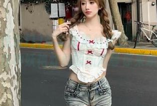 苹果版黑料传送门：在这儿，各种妖艳炸裂的新闻等你来扒！