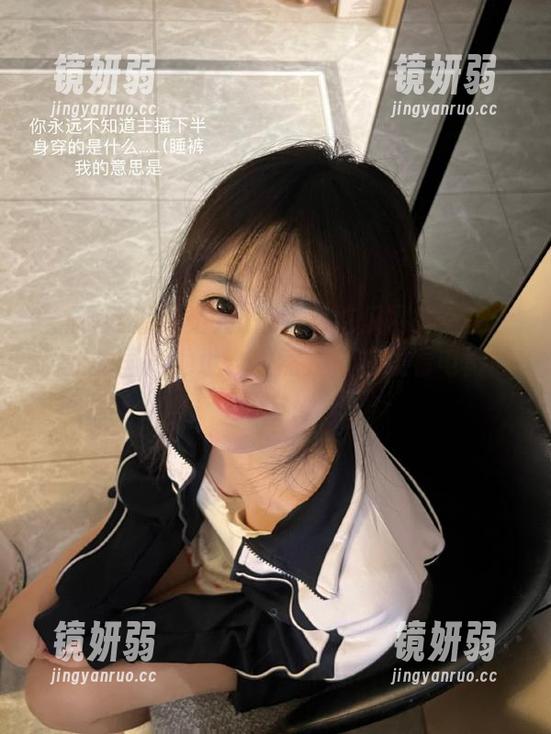 我在黑料吃瓜网站官网上翻到的国产地址，居然是个在线看电影的地方！