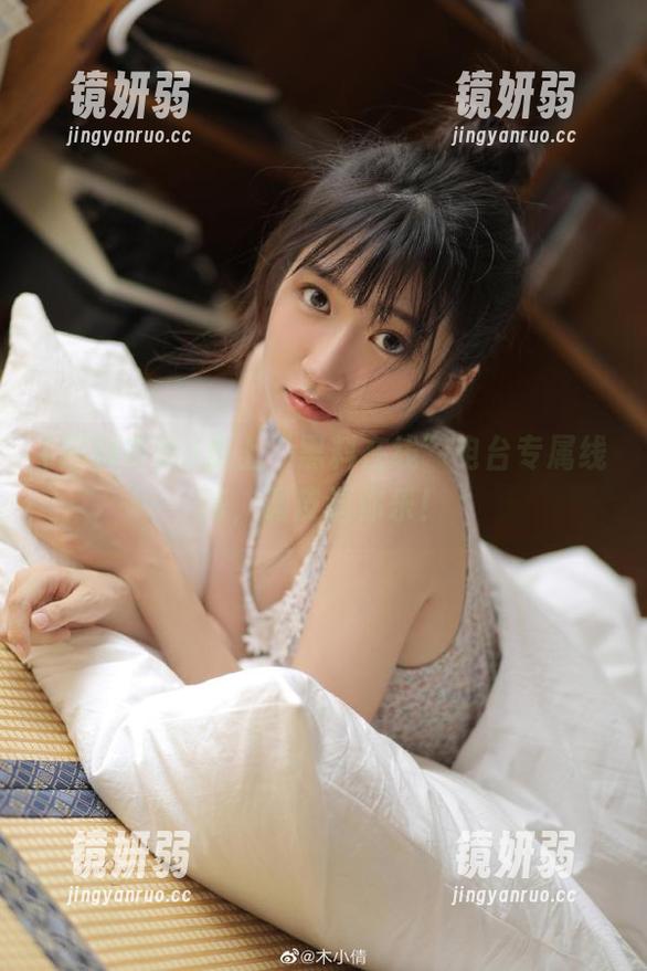 走上“黑料在线”电台专属线路，调皮逗你乐！