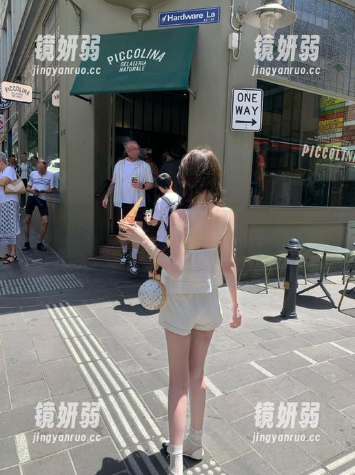 黑料网 深夜闲聊,黑料网的入口永远敞开——不打烊,随便嗑!